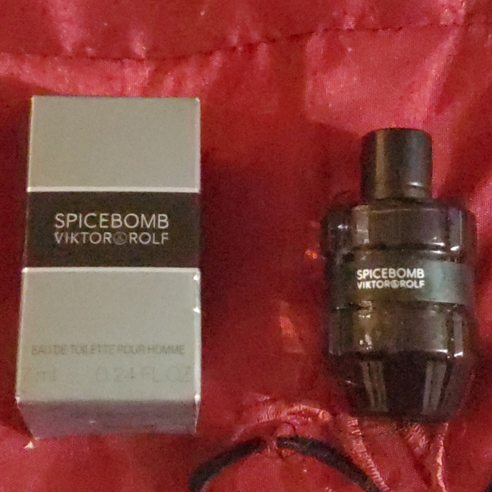 VIKTOR & ROLF SPICEBOMB FOR MEN MINI